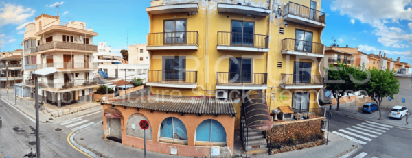 Mediterranean hotel in sunshine Panoramic 8K